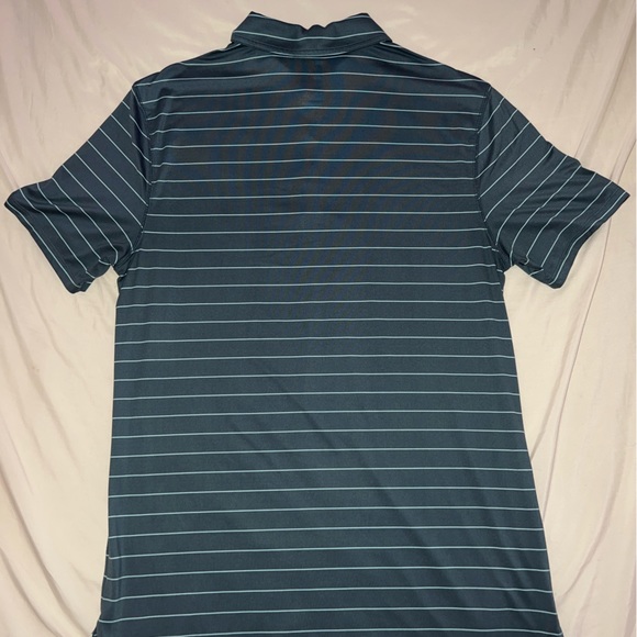 Golf Polo worn once. - Picture 2 of 2